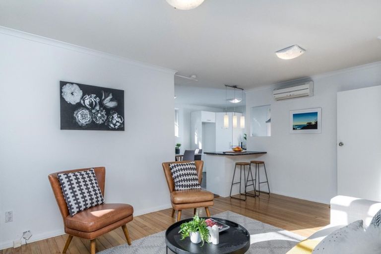 Photo of property in 15 Fisher Street, Johnsonville, Wellington, 6037