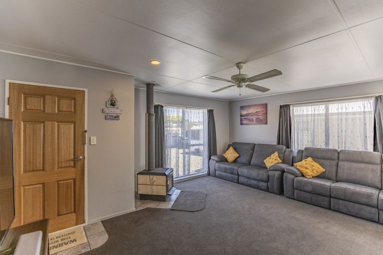 Photo of property in 102 Tavistock Road, Waipukurau, 4200