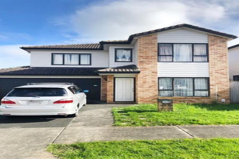 Photo of property in 21 Heidi Crescent, Flat Bush, Auckland, 2016