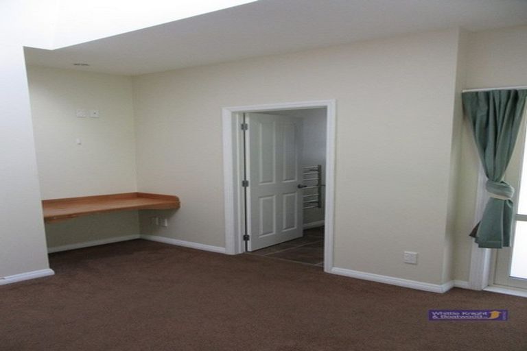 Photo of property in 1 Piko Crescent, Riccarton, Christchurch, 8041