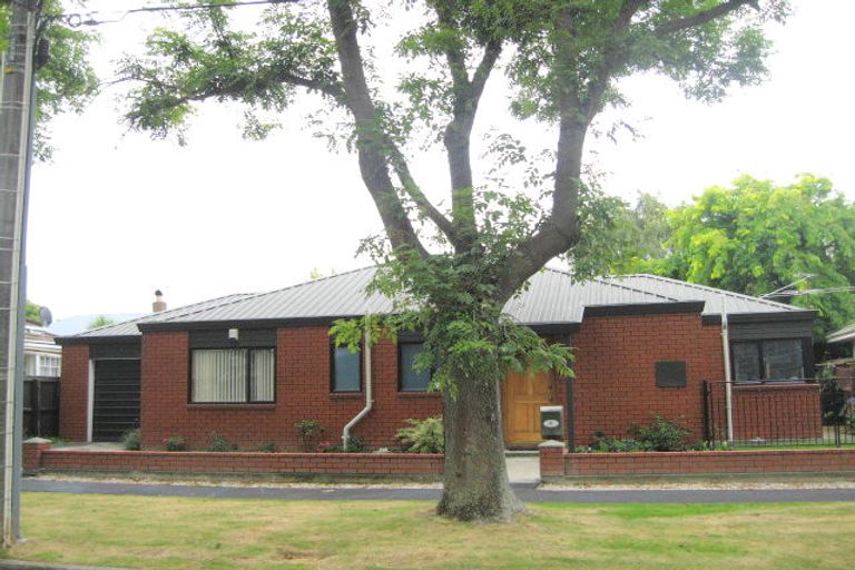 Photo of property in 2/31 Dee Street, St Albans, Christchurch, 8014