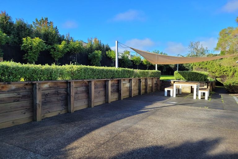 Photo of property in 89 Solar Road, Glen Eden, Auckland, 0602