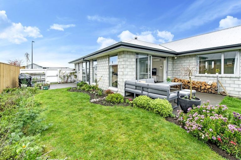 Photo of property in 10 Longcot Drive, Rolleston, 7615