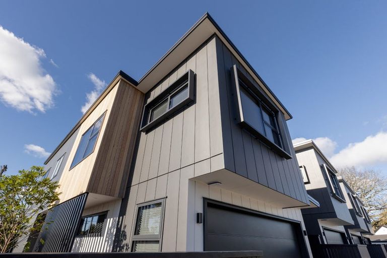 Photo of property in 94r Carmichael Road, Bethlehem, Tauranga, 3110