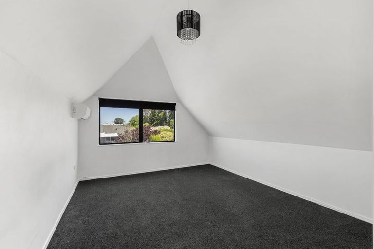 Photo of property in 21a Rimmington Drive, Hamilton Lake, Hamilton, 3204