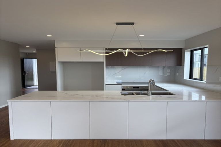 Photo of property in 9 Kapeta Lane, Karaka, Papakura, 2113