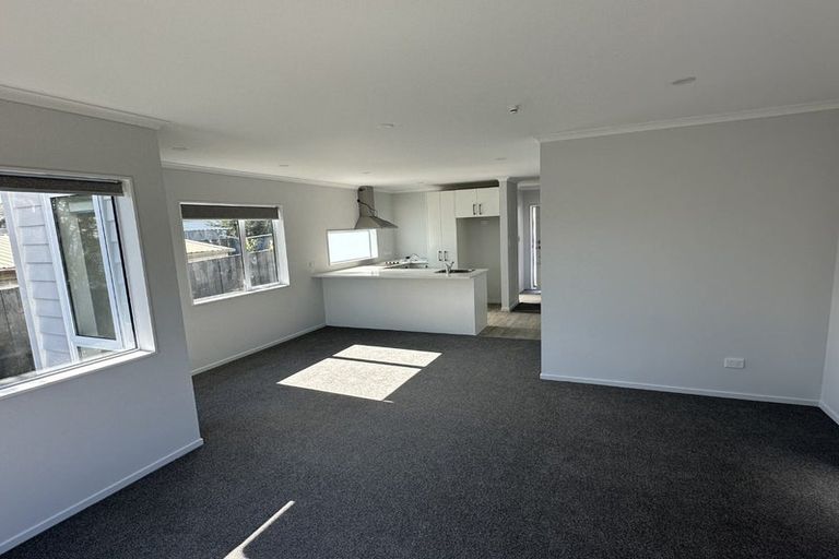 Photo of property in 35 Royston Street, Rosehill, Papakura, 2113