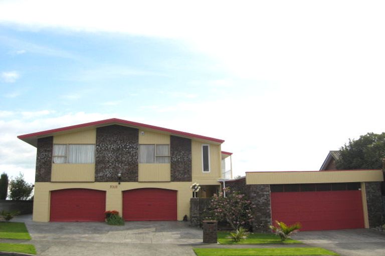 Photo of property in 4 Darwin Crescent, Spotswood, New Plymouth, 4310