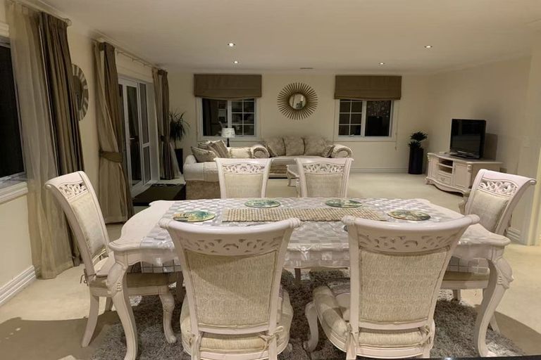 Photo of property in 42 Mauldeth Terrace, Churton Park, Wellington, 6037