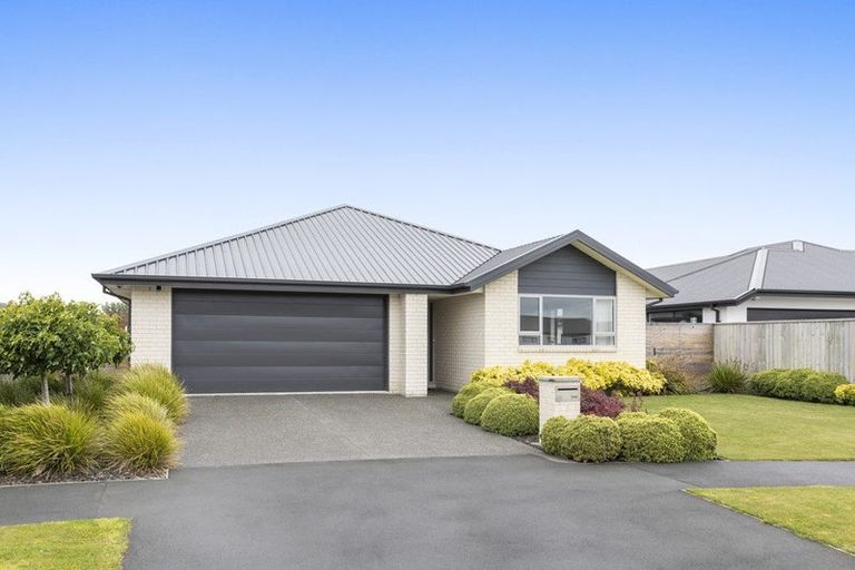Photo of property in 45 Whitburn Avenue, Halswell, Christchurch, 8025