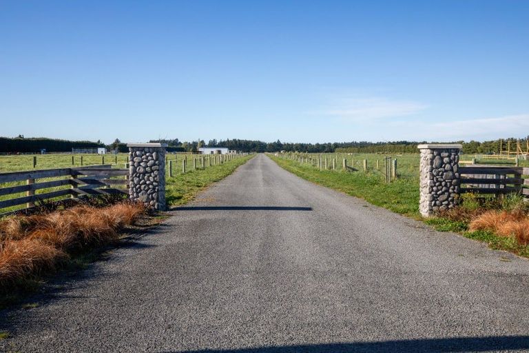 Photo of property in 1675b West Coast Road, Kirwee, 7671