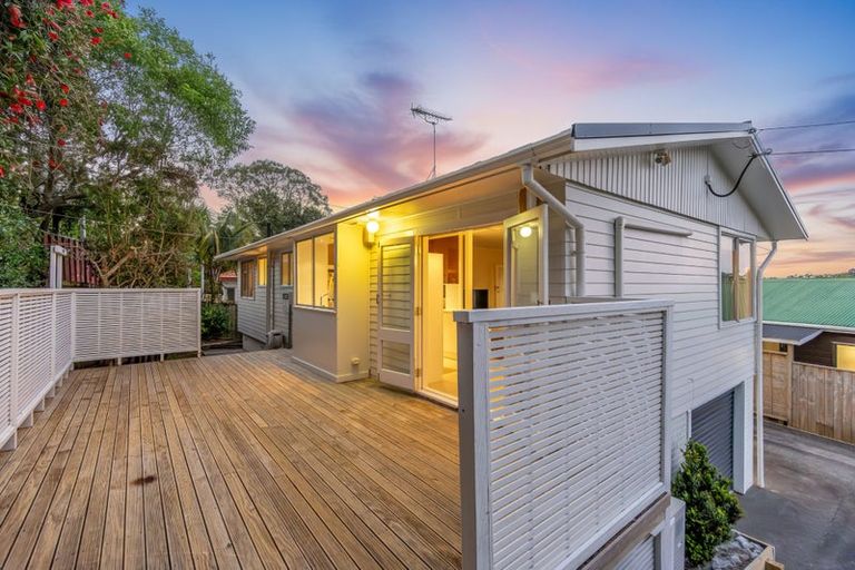 Photo of property in 1/120 Verran Road, Birkdale, Auckland, 0626