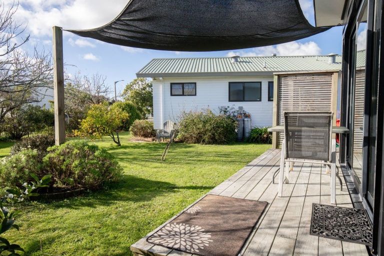 Photo of property in 22 Darlington Street, Ngatea, 3503