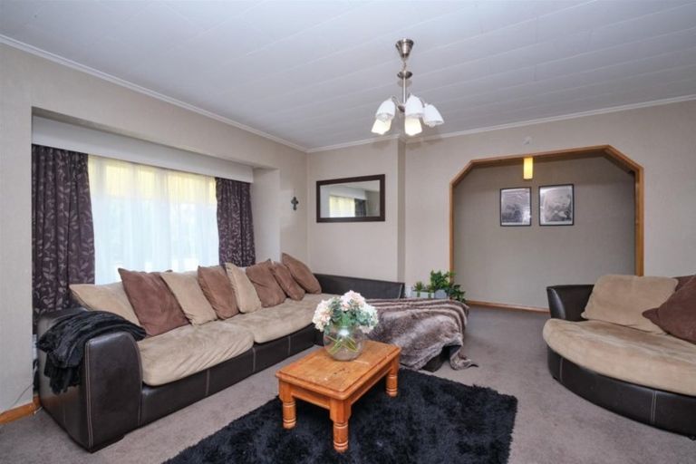 Photo of property in 56 Celia Street, Stratford, 4332