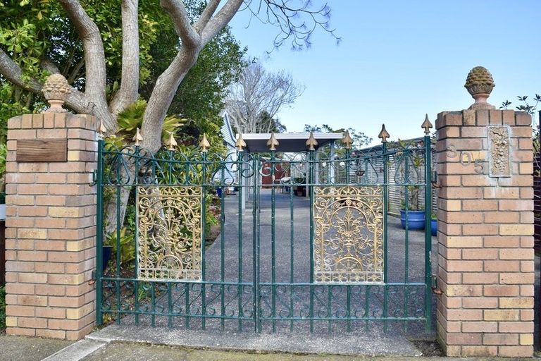 Photo of property in 305 Kuranui Street, Thames, 3500