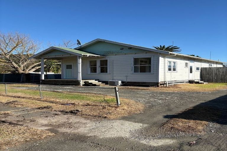 Photo of property in 21 Montrose Street, Kaiti, Gisborne, 4010