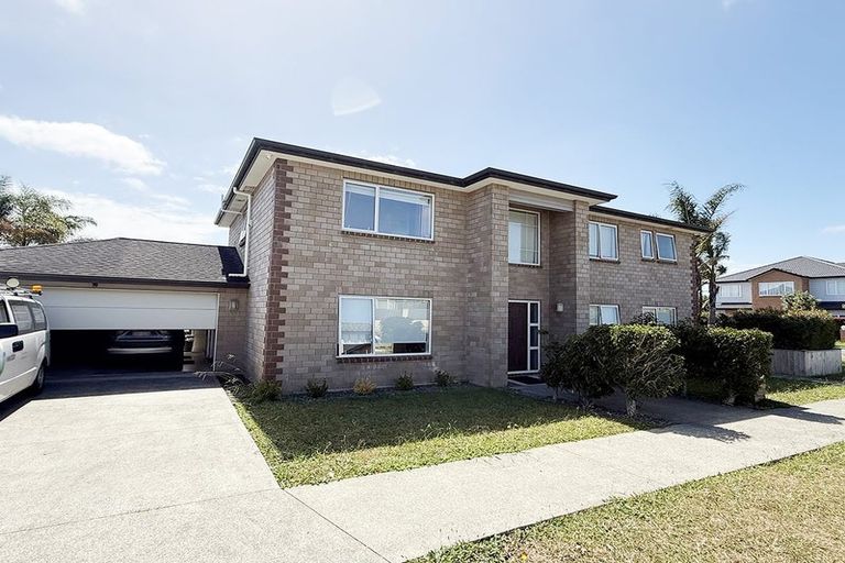 Photo of property in 16 Coolaghy Drive, Flat Bush, Auckland, 2019