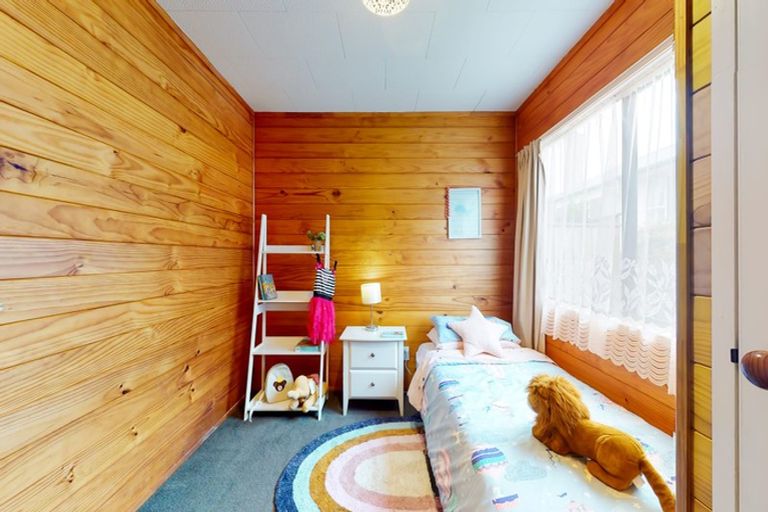 Photo of property in 33a Bould Street, Johnsonville, Wellington, 6037