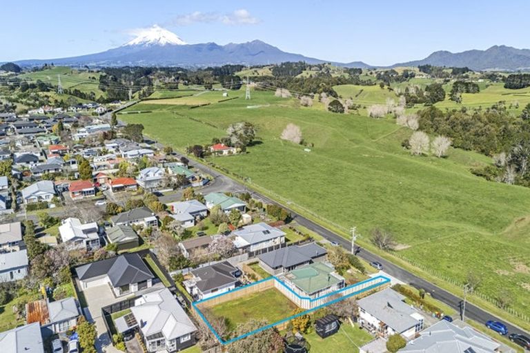 Photo of property in 47a Davies Road, Hurdon, New Plymouth, 4310