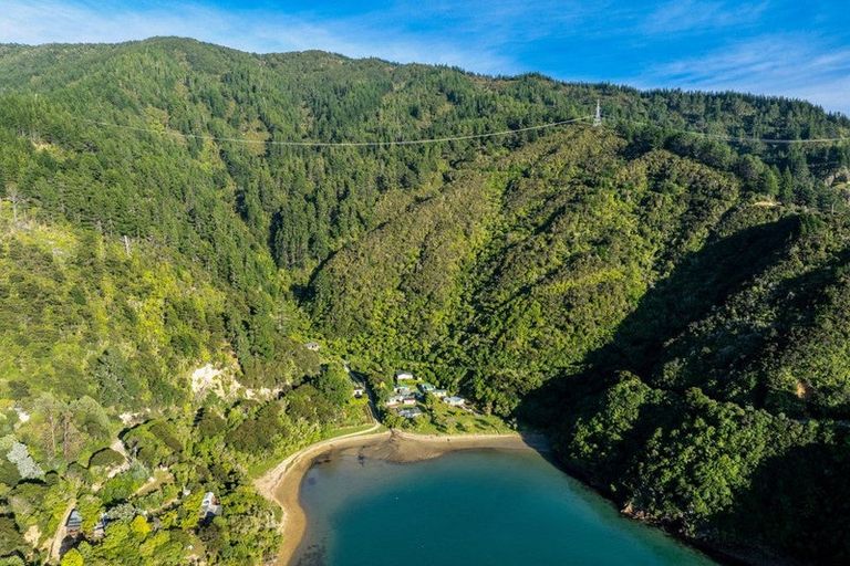 Photo of property in 1818 Port Underwood Road, Port Underwood, Picton, 7281