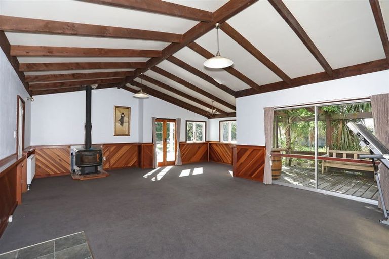 Photo of property in 49 Pukepapa Road, Marton, 4710