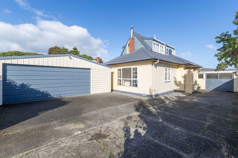 Photo of property in 38 Wainui Road, Waiwhetu, Lower Hutt, 5010