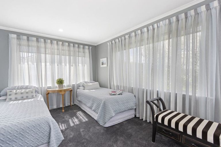 Photo of property in 9 Kennedys Bush Road, Halswell, Christchurch, 8025