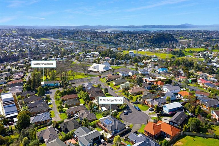 Photo of property in 11 Northridge Terrace, Massey, Auckland, 0614