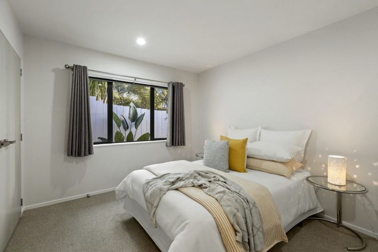 Photo of property in 41 Fairmount Road, Titirangi, Auckland, 0604