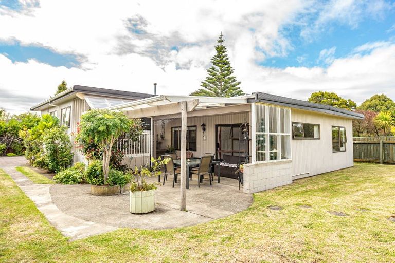 Photo of property in 17 Aiken Road, Saint Johns Hill, Whanganui, 4501