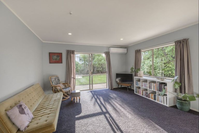 Photo of property in 23 Michael Road, Paraparaumu Beach, Paraparaumu, 5032