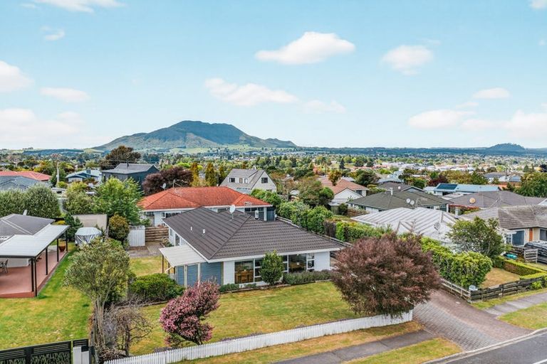 Photo of property in 39 Acacia Bay Road, Nukuhau, Taupo, 3330