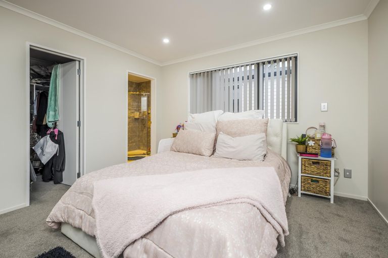 Photo of property in 50a Shirley Avenue, Papakura, 2110