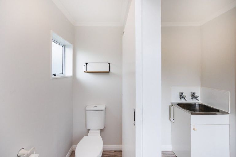 Photo of property in 345 Tremaine Avenue, Takaro, Palmerston North, 4412