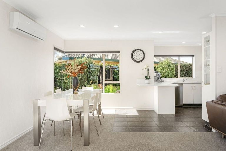 Photo of property in 18a Haven Grove, Papamoa Beach, Papamoa, 3118