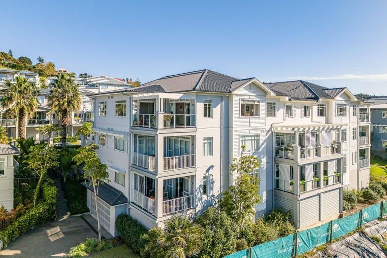 Photo of property in 72 Landmark Terrace, Orewa, 0931