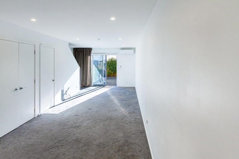 Photo of property in 9/257 Armagh Street, Christchurch Central, Christchurch, 8011