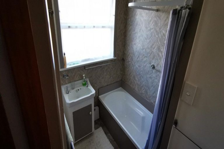 Photo of property in 127 Guy Street, Dannevirke, 4930