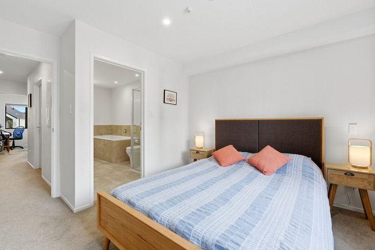 Photo of property in 80 Rangihina Road, Hobsonville, Auckland, 0616