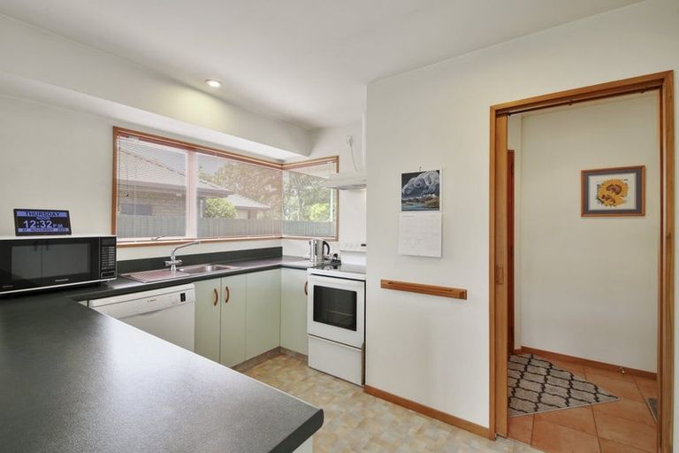 Photo of property in 2a Kingsbury Avenue, Rangiora, 7400