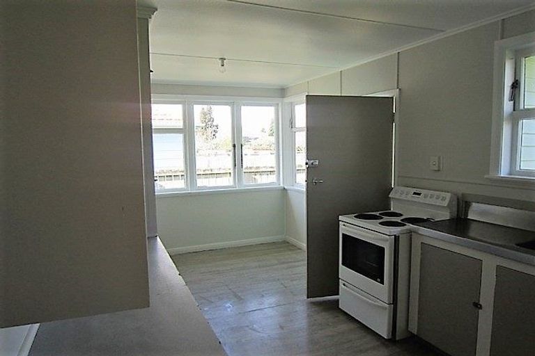 Photo of property in 4 Douglas Street, Balclutha, 9230
