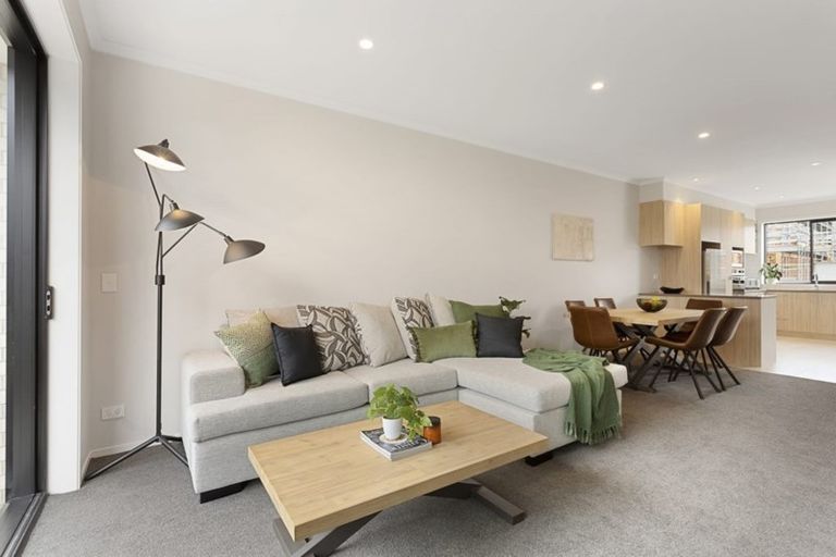 Photo of property in 61 Mapou Road, Hobsonville, Auckland, 0616