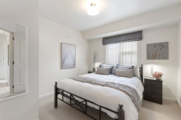 Photo of property in 11a Kent Street, Levin, 5510