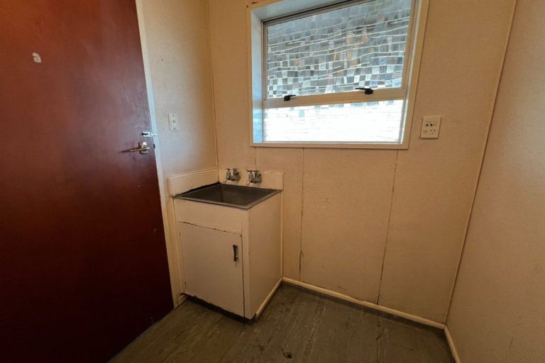 Photo of property in 1/626 Main Street, Palmerston North, 4414