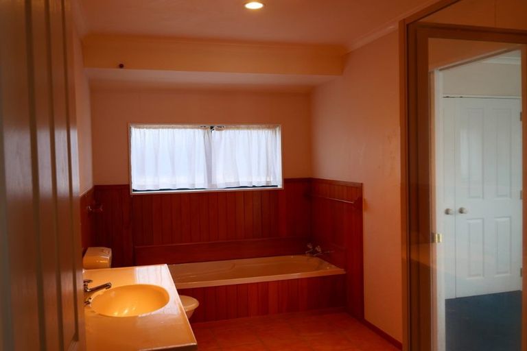 Photo of property in 7 Oakwood Place, Pukekohe, 2120