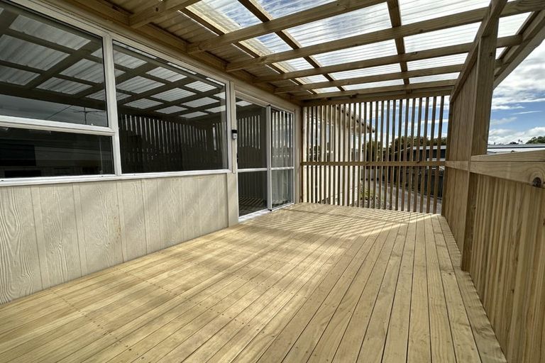 Photo of property in 69a Red Beach Road, Red Beach, 0932
