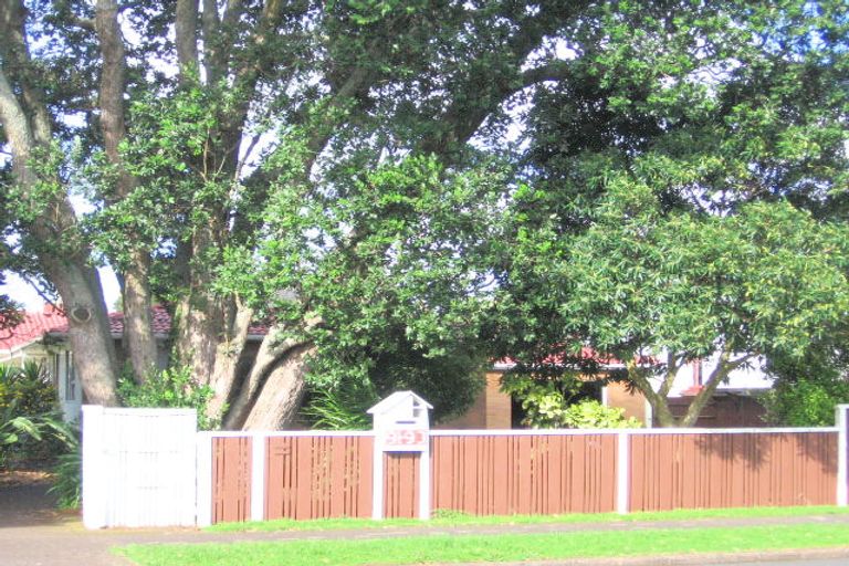 Photo of property in 4/89 Kolmar Road, Papatoetoe, Auckland, 2025