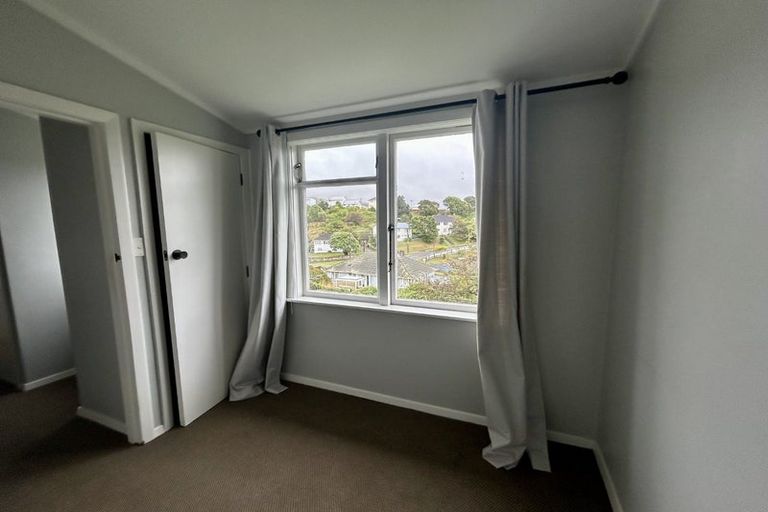 Photo of property in 78-80 Hereford Street, Cannons Creek, Porirua, 5024