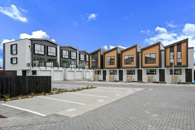 Photo of property in 24 Red Arches Road, Henderson, Auckland, 0610