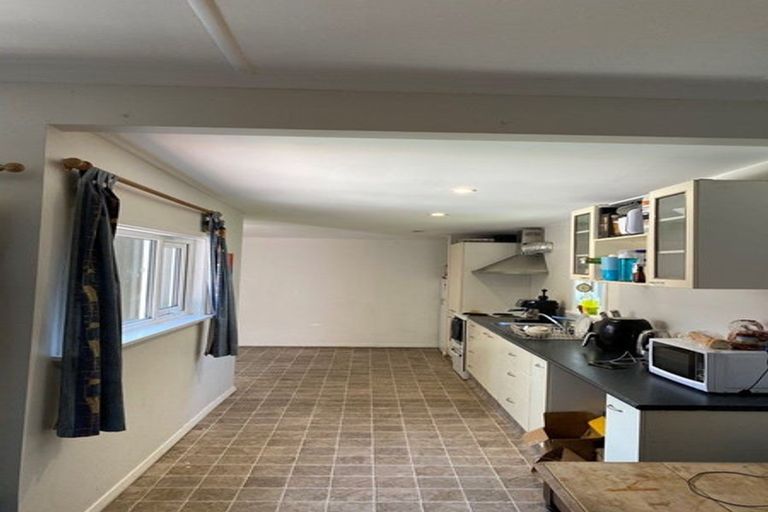 Photo of property in 6 Howard Street, Mount Cook, Wellington, 6021